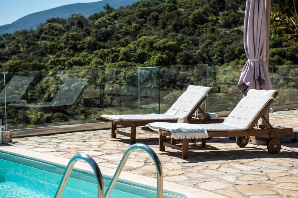 Apollo Romantic Sea View Villa Kiveri Exterior photo