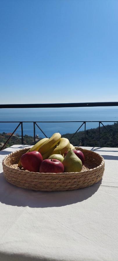 Apollo Romantic Sea View Villa Kiveri Exterior photo