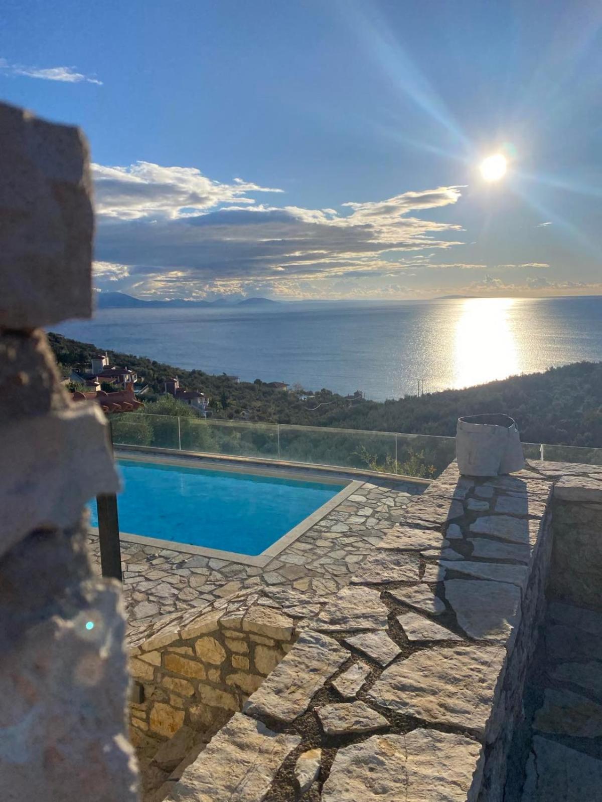 Apollo Romantic Sea View Villa Kiveri Exterior photo